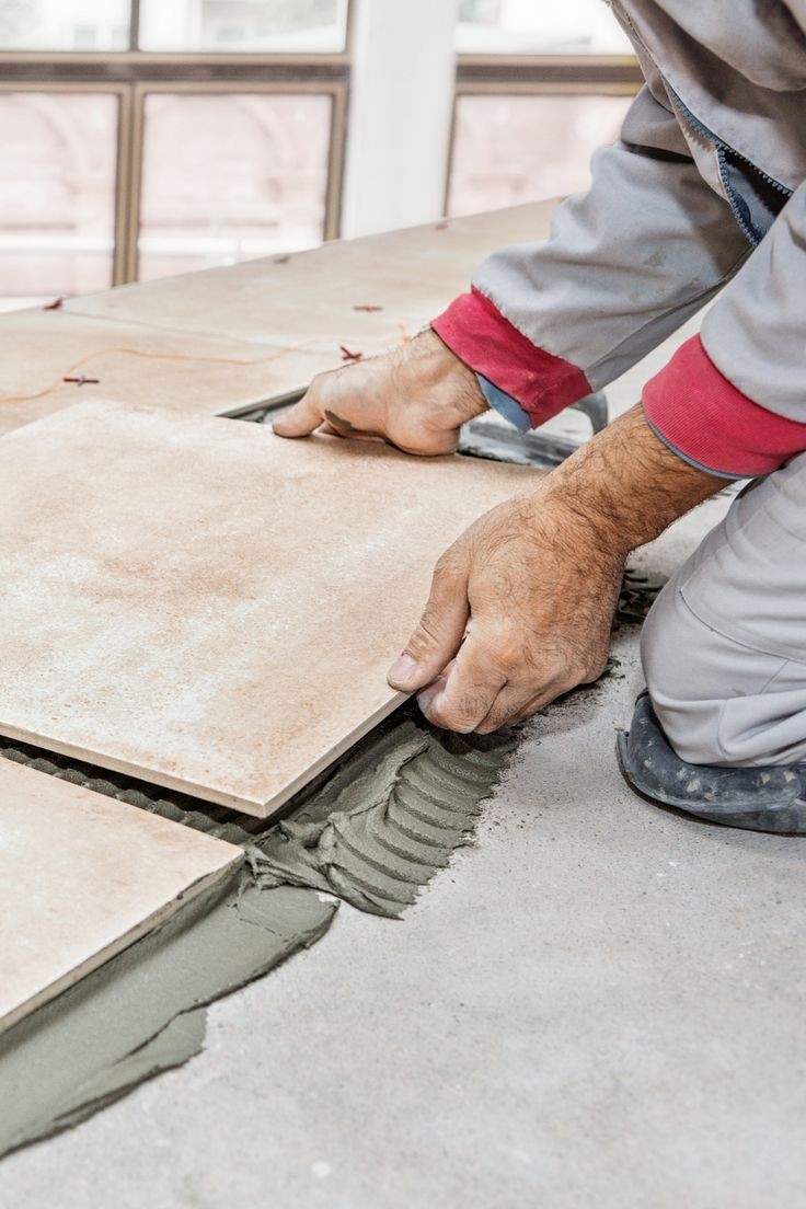 نحوه استفاده از چسب کاشی پودری